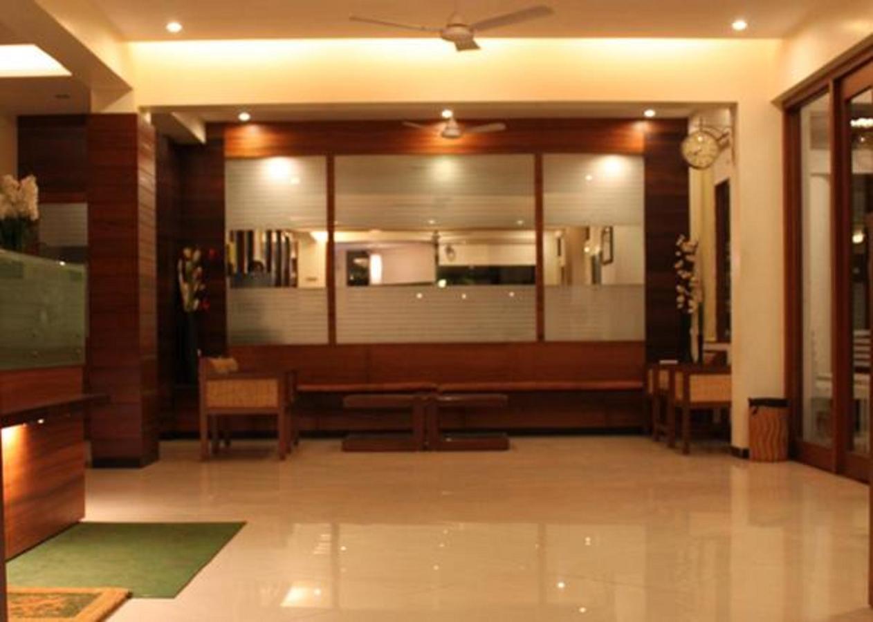 Jaffer Bhai'S Brickland Hotel Панчгани Екстериор снимка